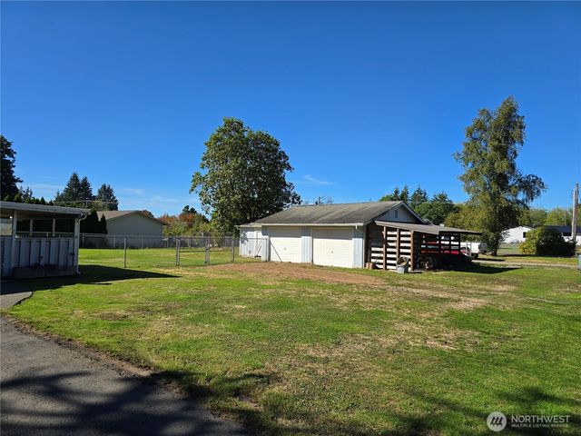 711 F Street, Forks, WA 98331