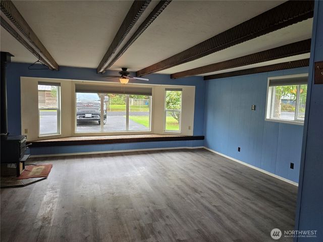 711 F Street, Forks, WA 98331