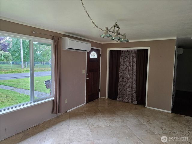 711 F Street, Forks, WA 98331