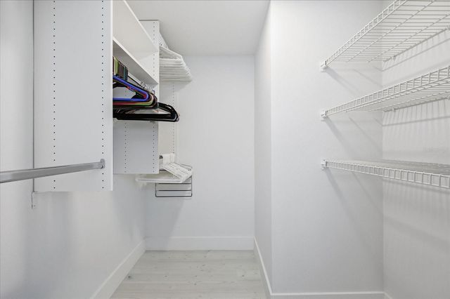 7520 SUNSHINE SKYWAY LANE S T19, St Petersburg, FL 33711