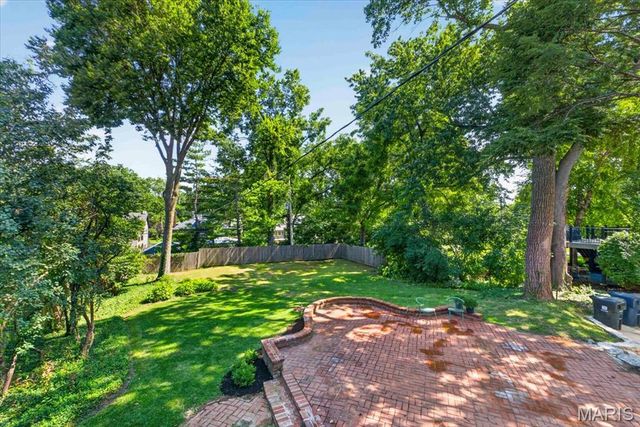7117 Maryland Avenue, University City, MO 63130