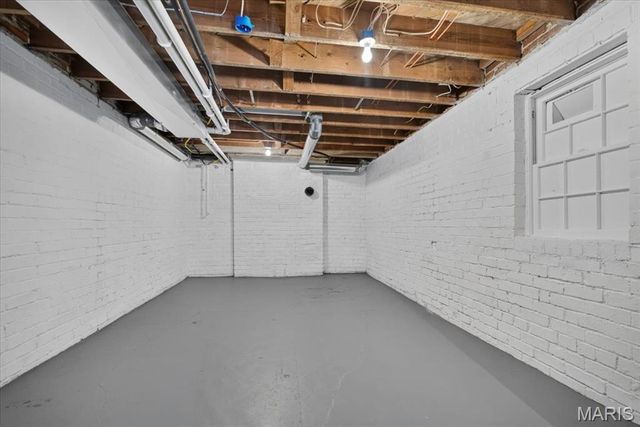 7117 Maryland Avenue, University City, MO 63130