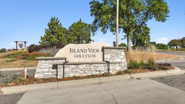 616 Goldenrod Trail, Waconia, MN 55387