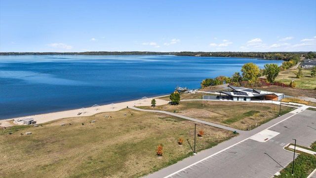 616 Goldenrod Trail, Waconia, MN 55387