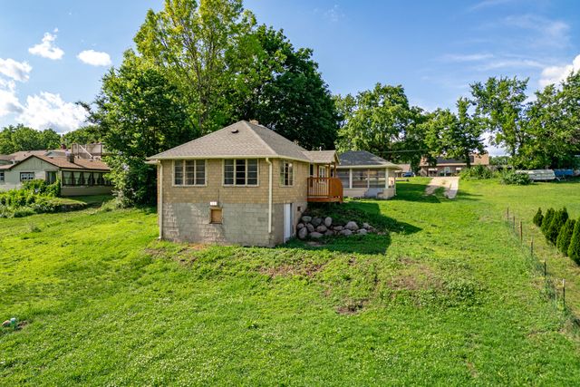 2191 Toms Road, Rockford, IL 61109