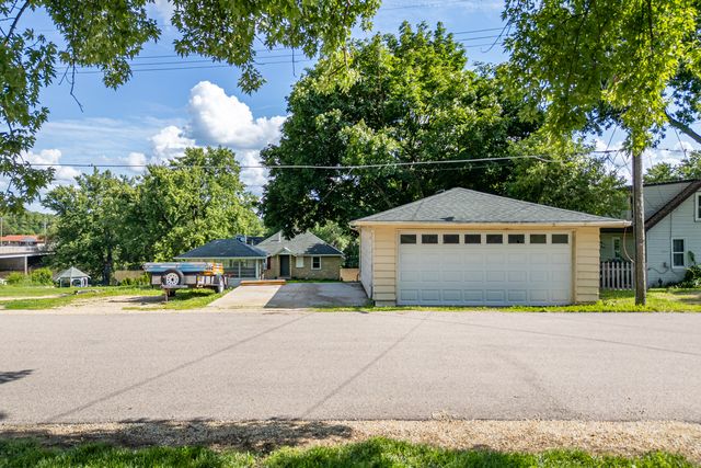 2191 Toms Road, Rockford, IL 61109