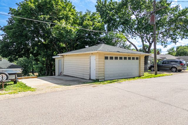 2191 Toms Road, Rockford, IL 61109