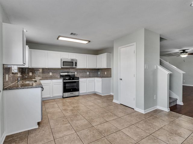 3022 Rustling Chestnut Street, Spring, TX 77389