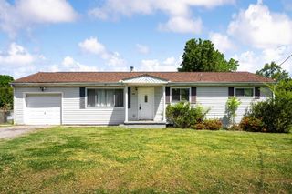 722 Mary Agnes Drive, Rossville, GA 30741