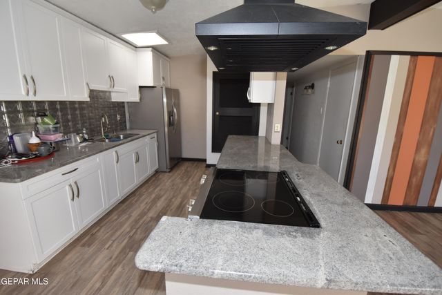 5372 CIRCUS Lane, El Paso, TX 79912