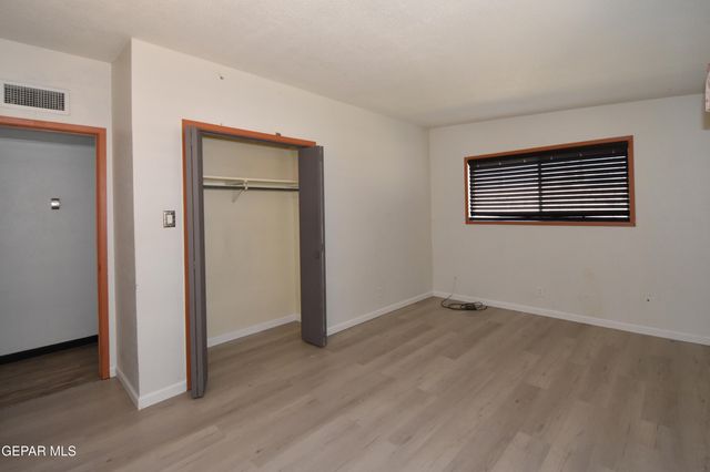 5372 CIRCUS Lane, El Paso, TX 79912
