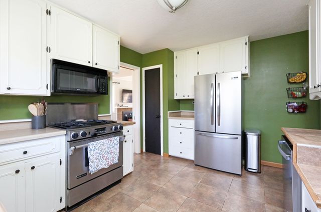 2109 46th Street, Des Moines, IA 50310