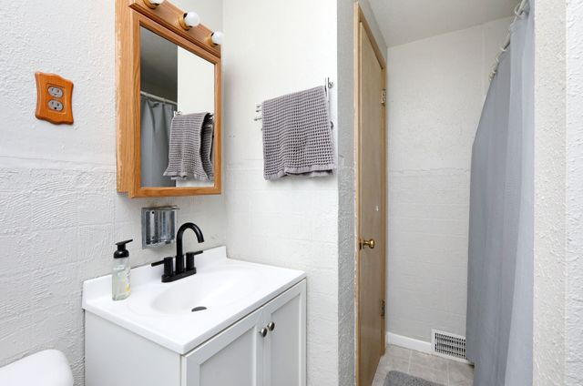 2109 46th Street, Des Moines, IA 50310