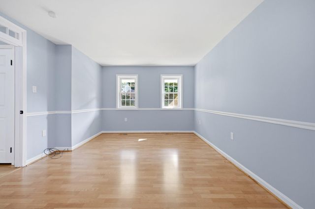 11969 HOME GUARD DR, Woodbridge, VA 22192