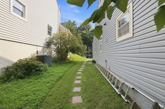 11969 HOME GUARD DR, Woodbridge, VA 22192