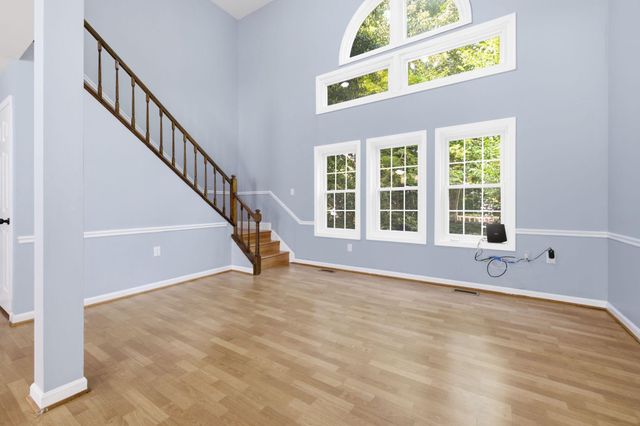 11969 HOME GUARD DR, Woodbridge, VA 22192