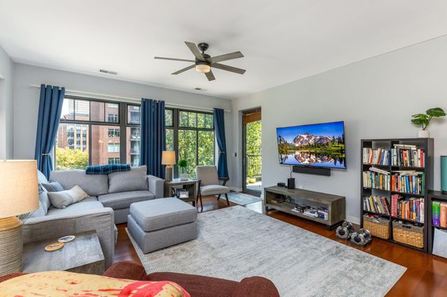 251 Daniel Burnham Square, 405, Columbus, OH 43215