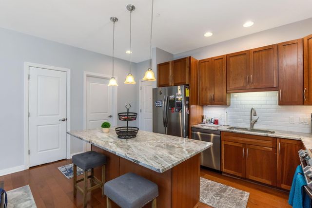 251 Daniel Burnham Square, 405, Columbus, OH 43215