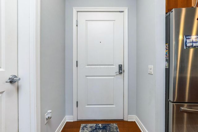 251 Daniel Burnham Square, 405, Columbus, OH 43215