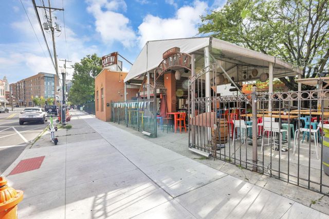 251 Daniel Burnham Square, 405, Columbus, OH 43215