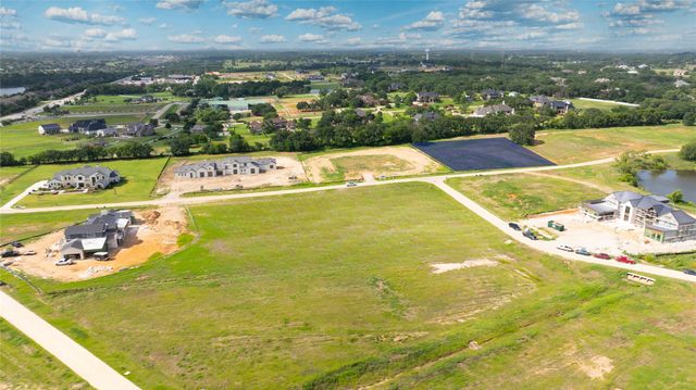 1326 Clydesdale Road, Bartonville, TX 76226