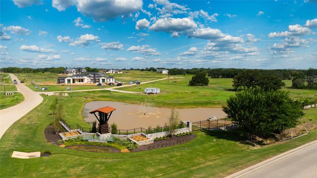 1326 Clydesdale Road, Bartonville, TX 76226