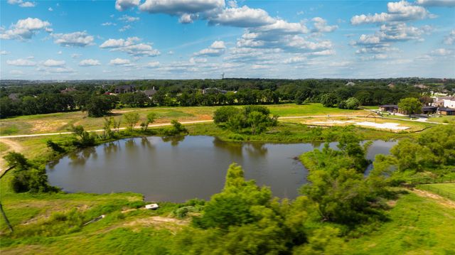 1326 Clydesdale Road, Bartonville, TX 76226