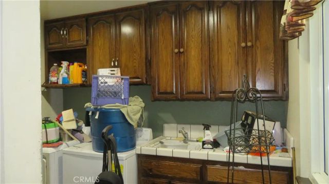 1208 W Lancaster, Lancaster, CA 93534