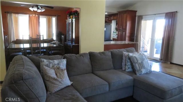 1208 W Lancaster, Lancaster, CA 93534