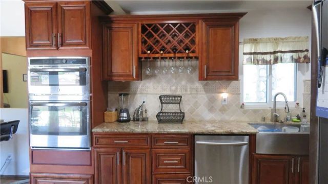 1208 W Lancaster, Lancaster, CA 93534