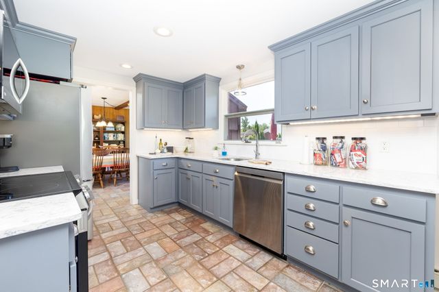 125 Farmstead Lane, Torrington, CT 06790
