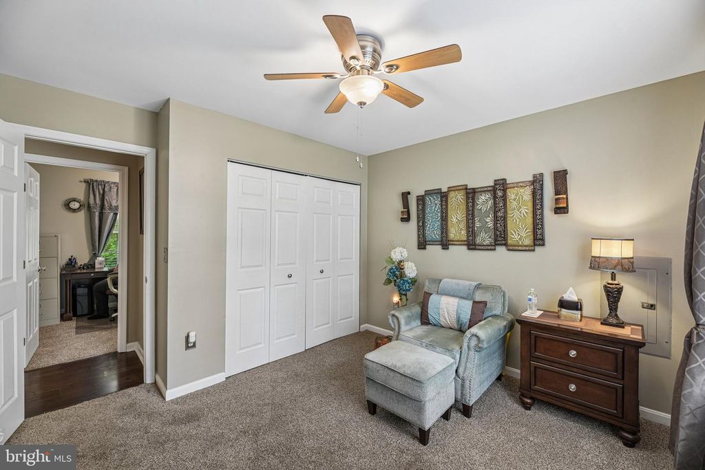 Image 14 of property listing at 11533 BOOTSTRAP TRL, Lusby, MD 20657