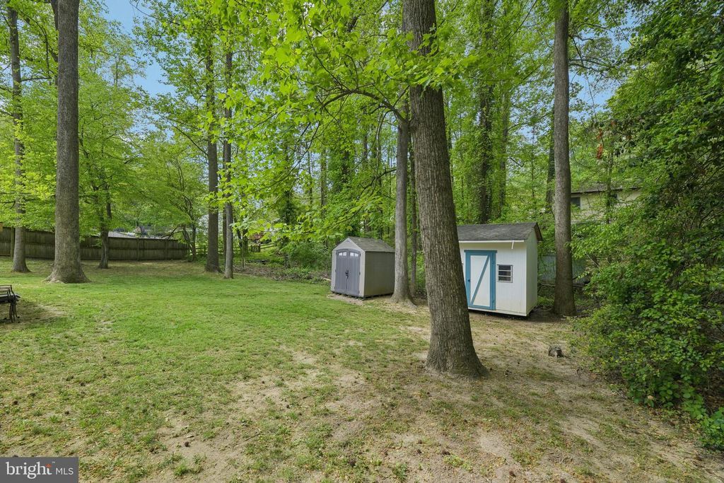 Image 21 of property listing at 11533 BOOTSTRAP TRL, Lusby, MD 20657