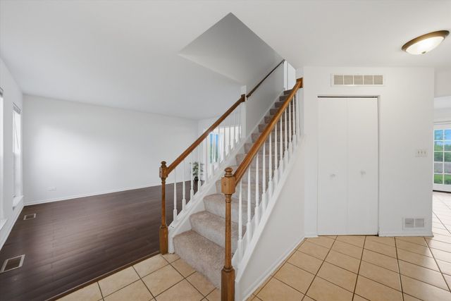 1336 Parkside Drive, Bolingbrook, IL 60490
