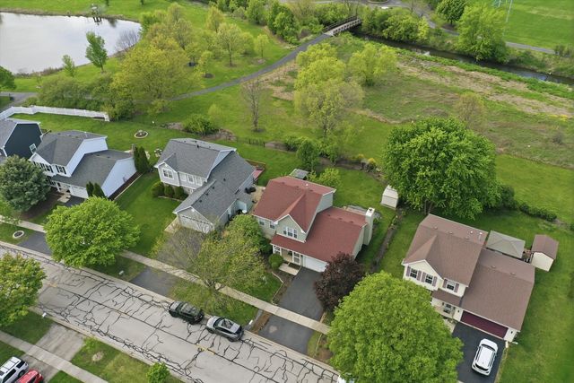 1336 Parkside Drive, Bolingbrook, IL 60490