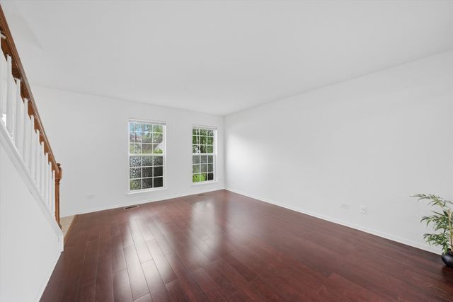 1336 Parkside Drive, Bolingbrook, IL 60490