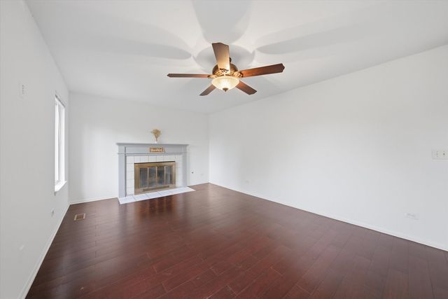 1336 Parkside Drive, Bolingbrook, IL 60490