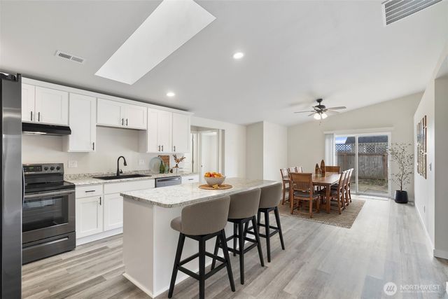 108 Rose Marie Drive, Chehalis, WA 98532