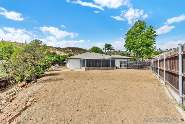 13101 Pam Lane, Lakeside, CA 92040