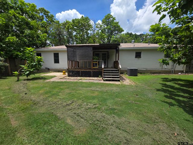 604 Eastside Dr., Quitman, TX 75783