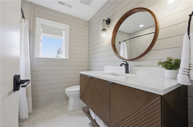 713 Vanderbilt AVE, Virginia Beach, VA 23451