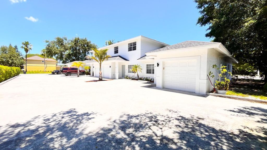 1434 Hawthorne Place, Wellington, FL 33414