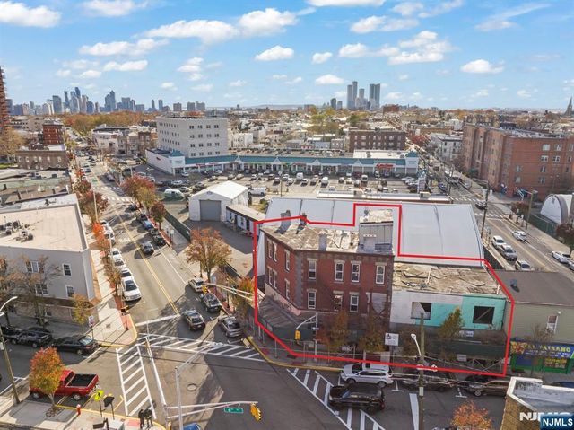 733-735 6th Street, Union City, NJ 07087