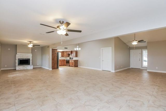 6106 E Ivyglen Street, Mesa, AZ 85205