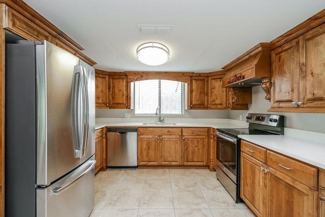 6106 E Ivyglen Street, Mesa, AZ 85205