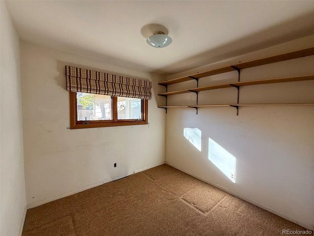 890 15th St, Burlington, CO 80807