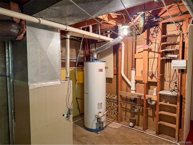 890 15th St, Burlington, CO 80807