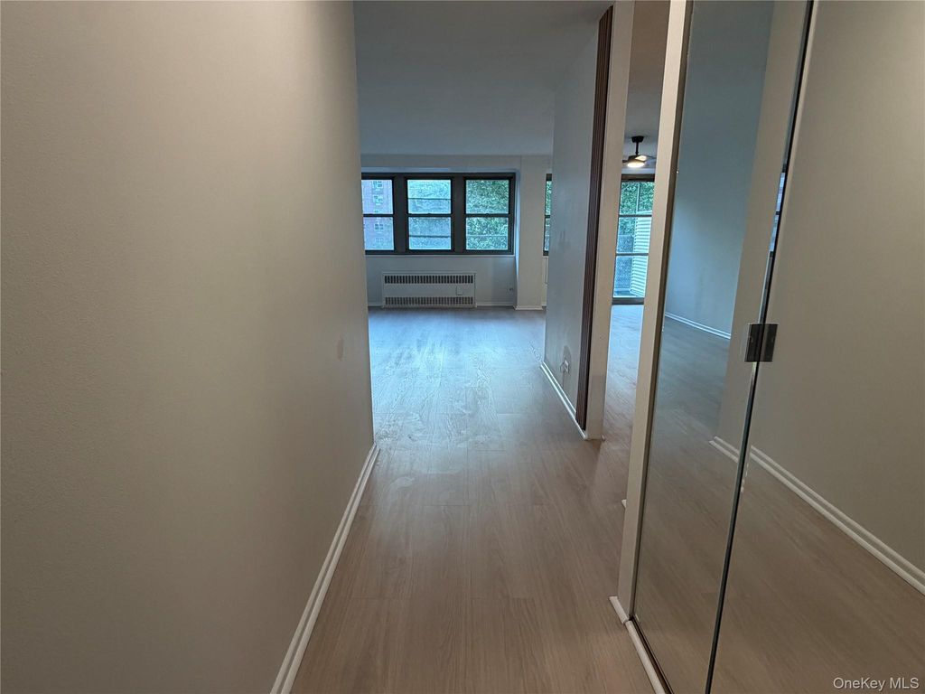 290 W 232nd Street 4F, Bronx, NY 10463 — photo 2