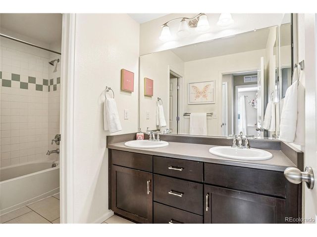1297 Single Tree Ln, Erie, CO 80516