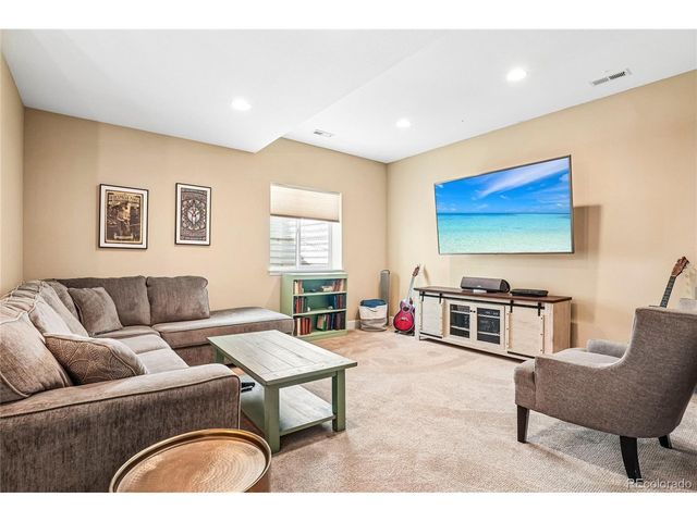 1297 Single Tree Ln, Erie, CO 80516